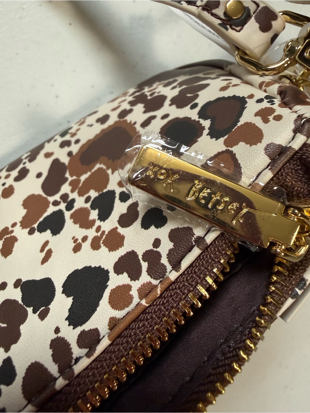Betsey Johnson Crossbody & Shoulder Bag Leopard Print w/ Horseshoe charm NWT - Picture 4 of 6